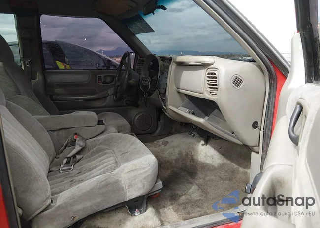 1GCCS19W318116770: 44436845