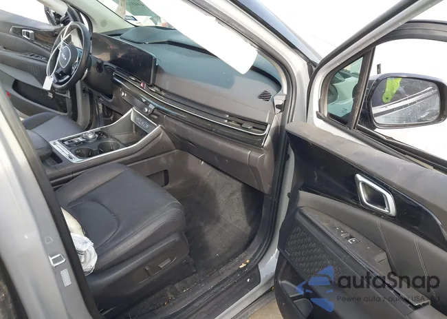 KNDNE5KA2S6043720: 44437037