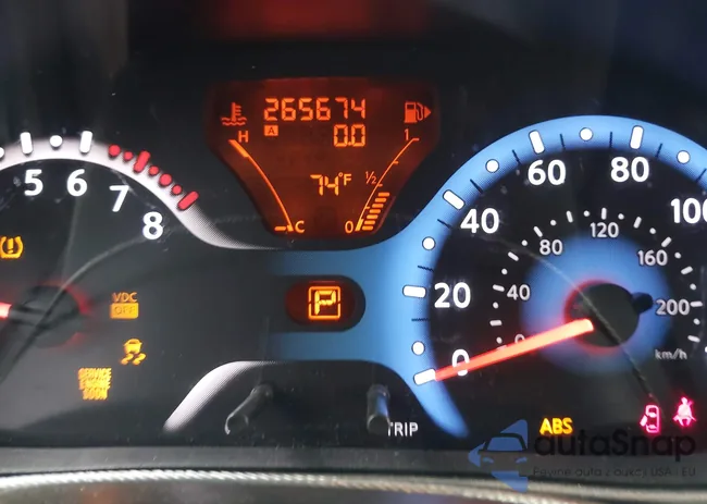 JN8AZ28R19T124383: 44437074