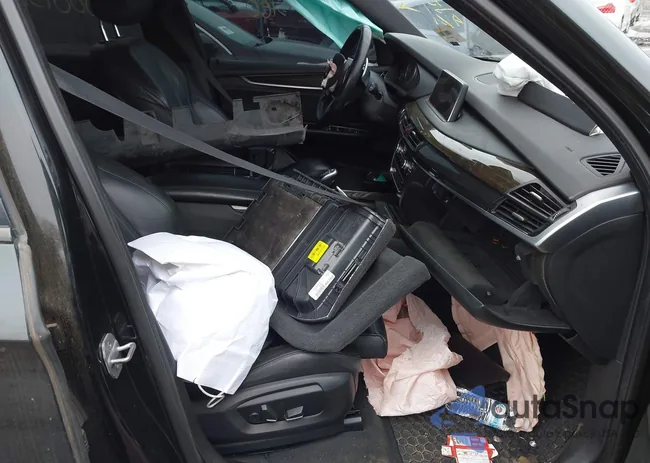 5UXKR0C50F0K63683: 44437127