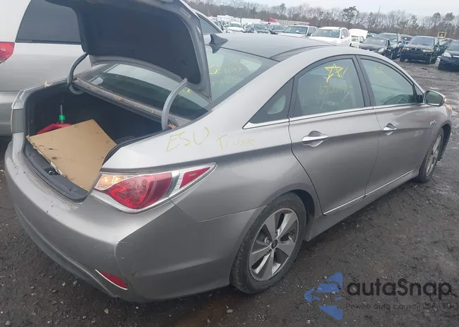 KMHEC4A4XBA018374: 44437131