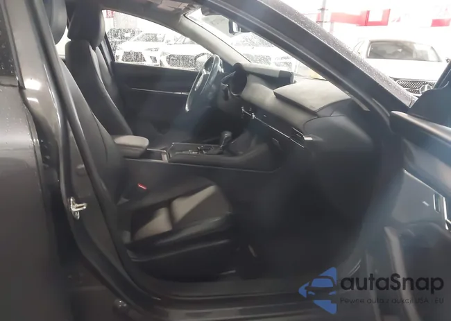 JM1BPBEY7M1339823: 44437278