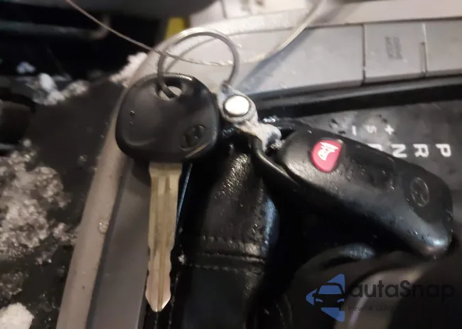 KMHD84LF9KU734550: 44437293