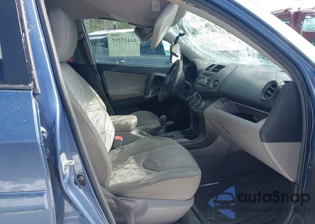 2T3BF4DV4CW242522: 44437297