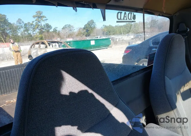 4F4CR12U4RTM71306: 44436420