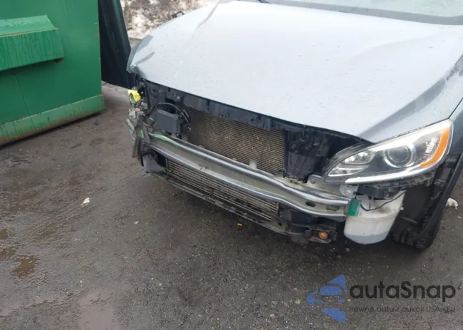 YV4612UMXG2000860: 44436426