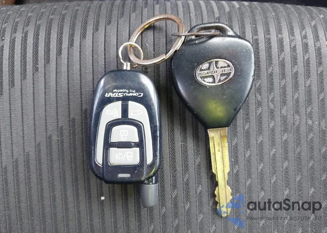 JTKJF5C73C3029657: 44436484