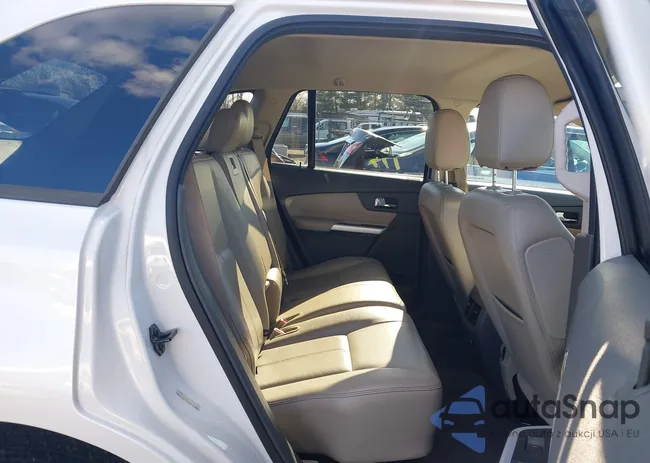 2FMDK3JC0DBB05305: 44436670