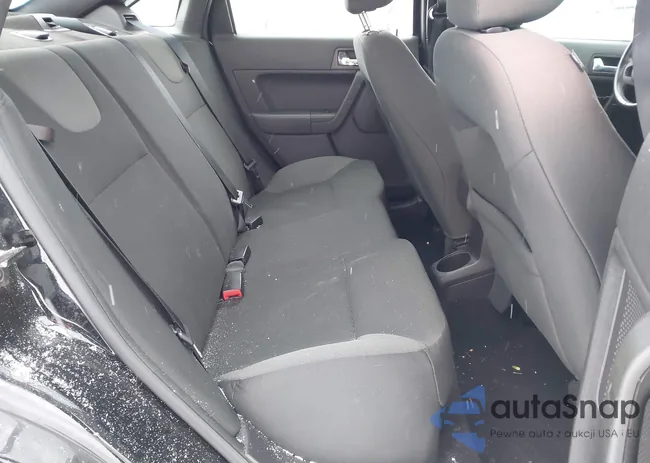 1FAHP35N28W220307: 44437796