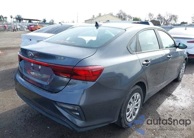 3KPF24AD2ME376662: 44437842