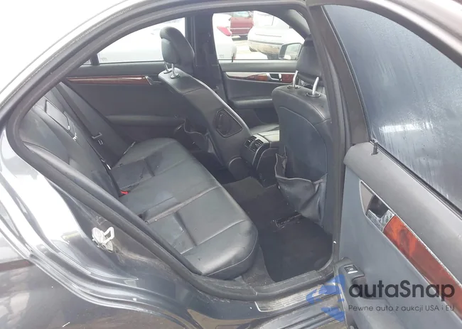 WDDGF5EB6AR107724: 44437845