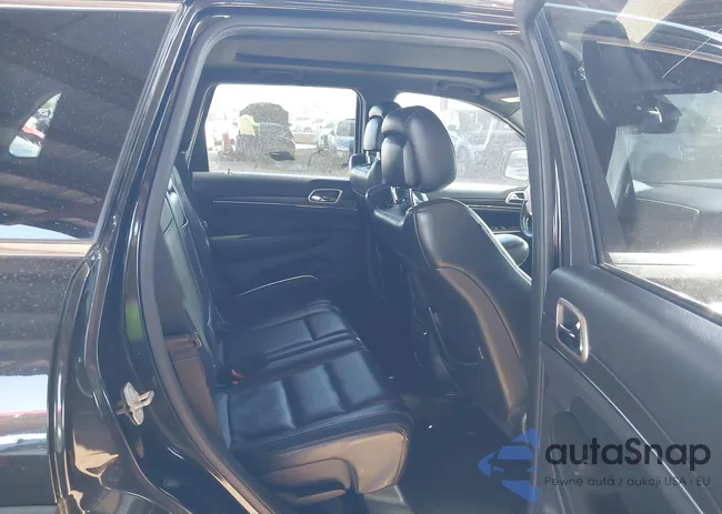 1C4RJEBG2FC218170: 44438041