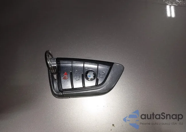 WBAJA5C33HG894886: 44438060