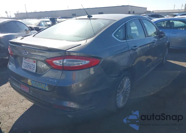 3FA6P0RU1ER241686: 44438071