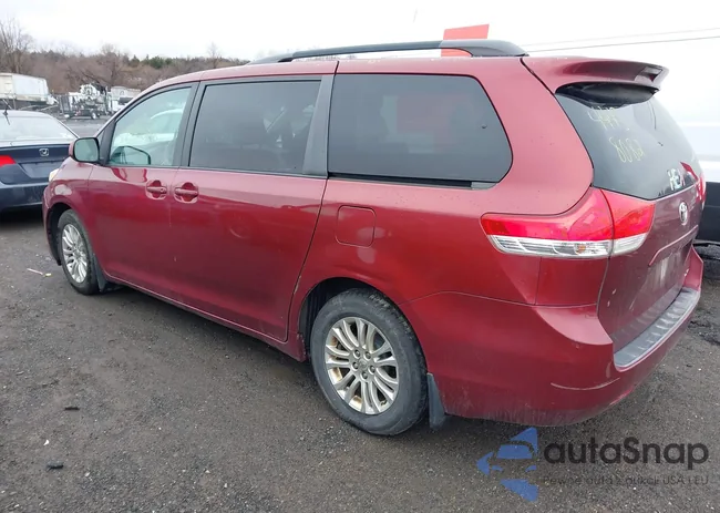 5TDYK3DC0BS073789: 44438082