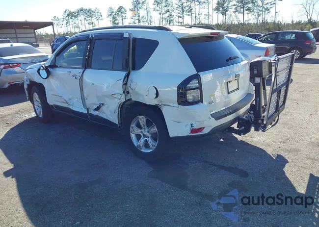 1C4NJCBB6FD246667: 44438084