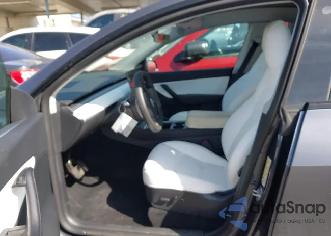 5YJYGDEE0MF258326: 44438310