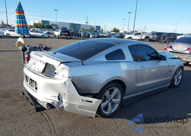 1ZVBP8CF8E5246935: 44437466