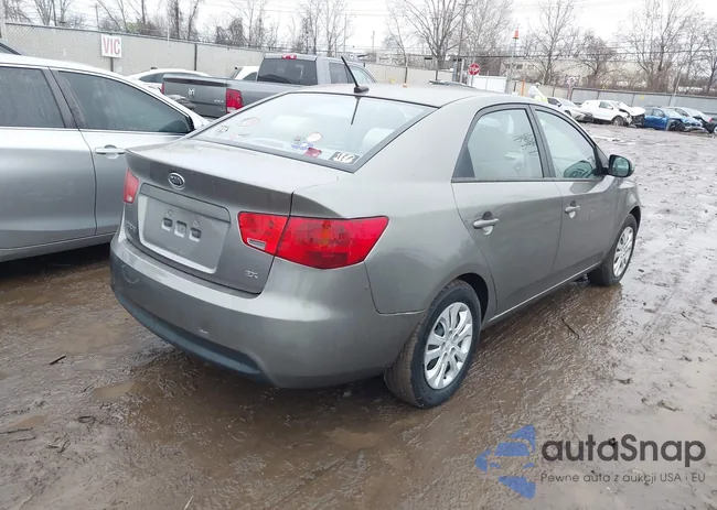 KNAFU4A26B5426106: 44437476