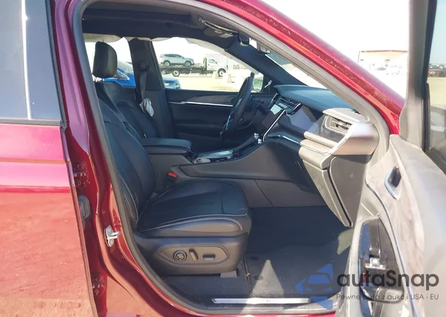 1C4RJHDG9PC541602: 44437540