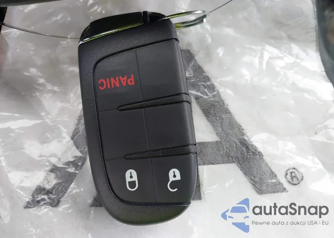 3C4NJDDB8KT795827: 44437561