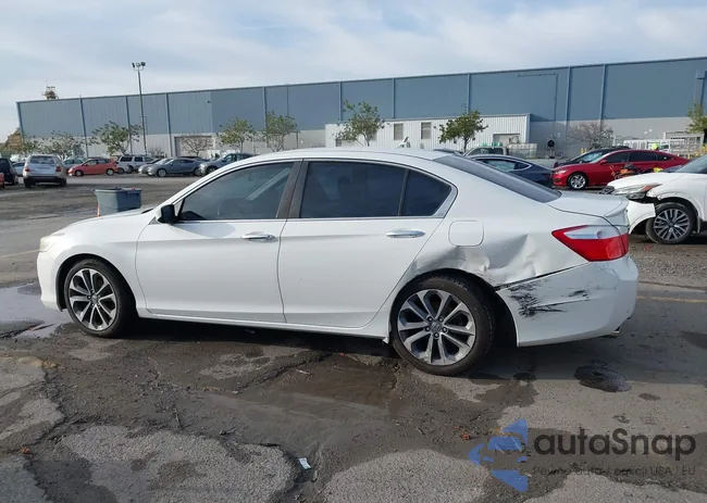 1HGCR2F55FA233541: 44437643