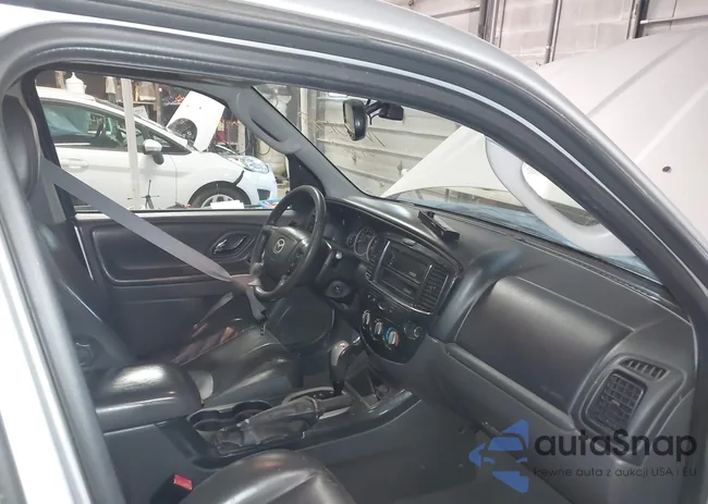 4F2CZ96155KM60158: 44438853