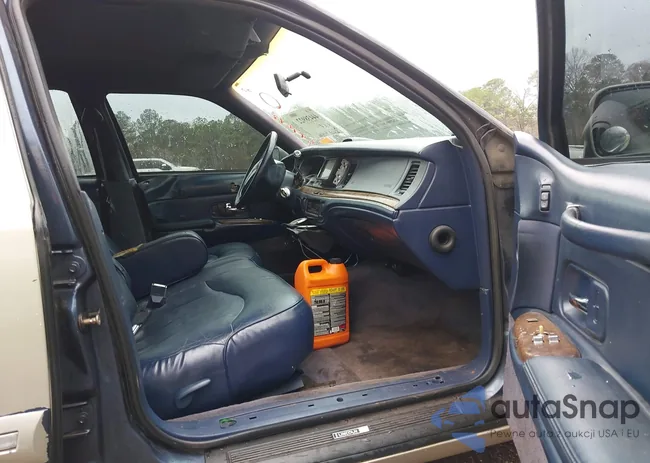 1LNLM81W1TY647642: 44438922