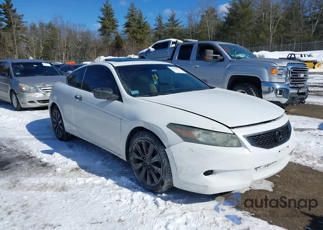 1HGCS22858A012626: 44439057