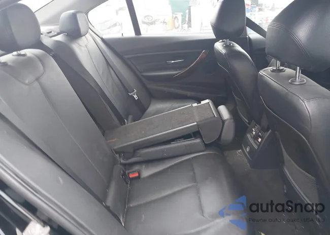 WBA3B3C58DF534038: 44439178