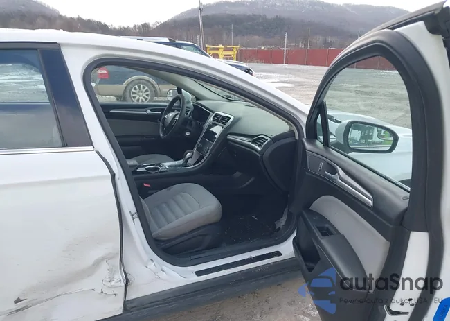 3FA6P0G79DR277976: 44439218