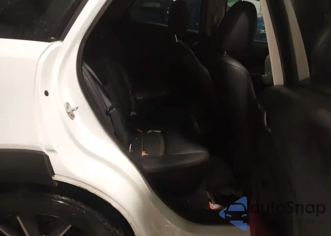 JM1DKFC74J0301296: 44439225