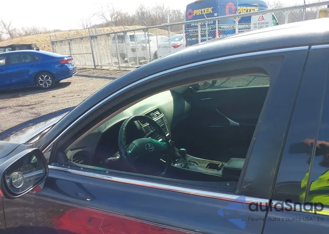 JTHCF5C21A5038135: 44439226