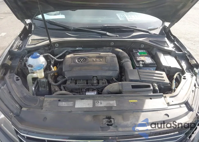 1VWAT7A39GC043660: 44438460