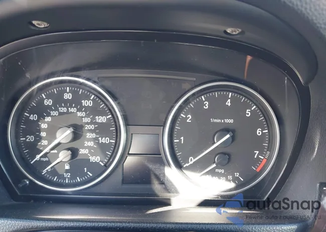 WBAPH7C52BE852733: 44438486