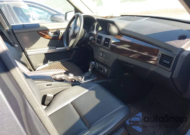 WDCGG8HB1BF624026: 44438567