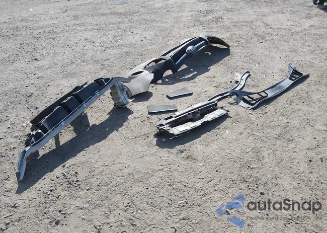 1FADP3F20DL240974: 44438568