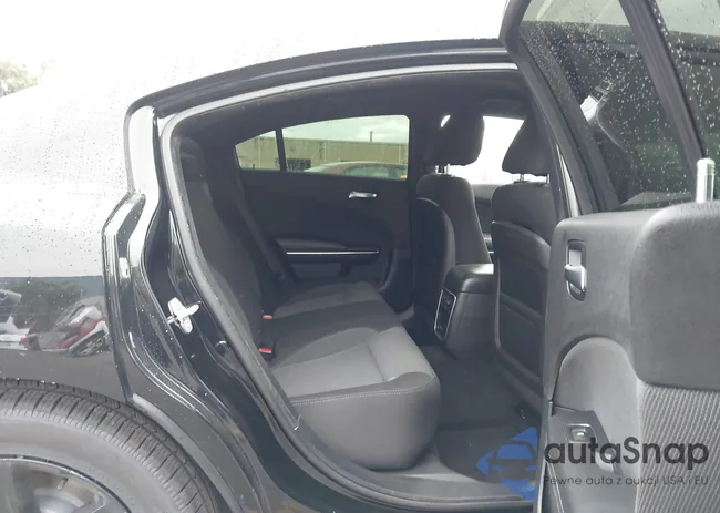 2C3CDXBG2FH907412: 44438709