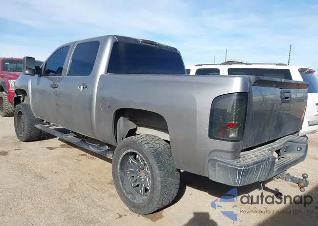 2GCEK13M771546443: 44438725