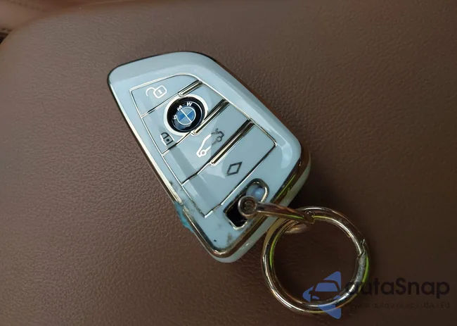 5UX43DP08N9K26259: 44439834