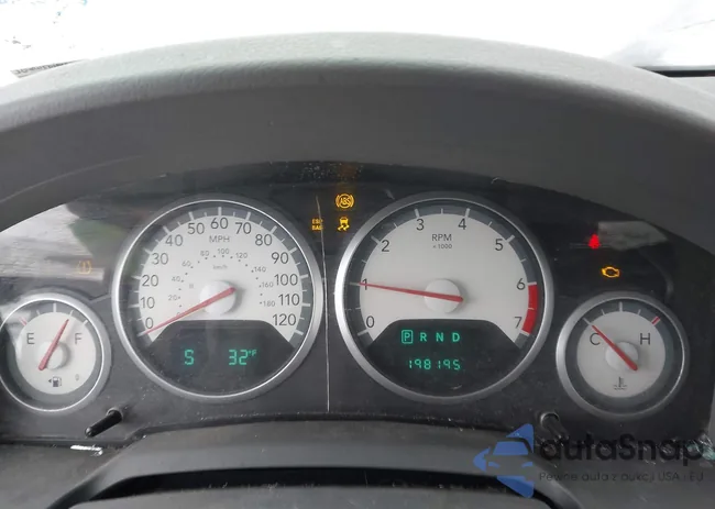 2D4RN5DX8AR140580: 44439844