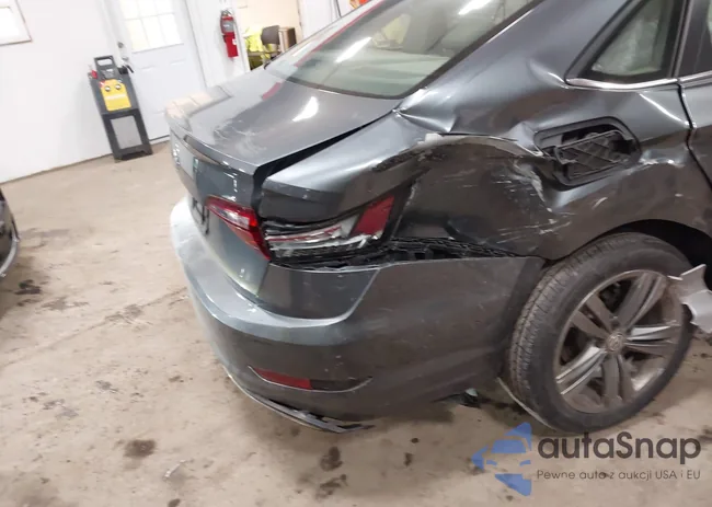 3VWC57BU4KM220133: 44439863