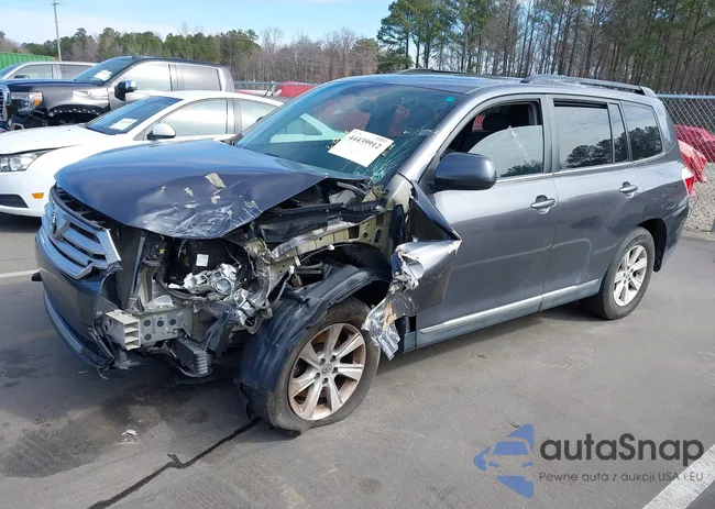 5TDZK3EH1CS068908: 44439912