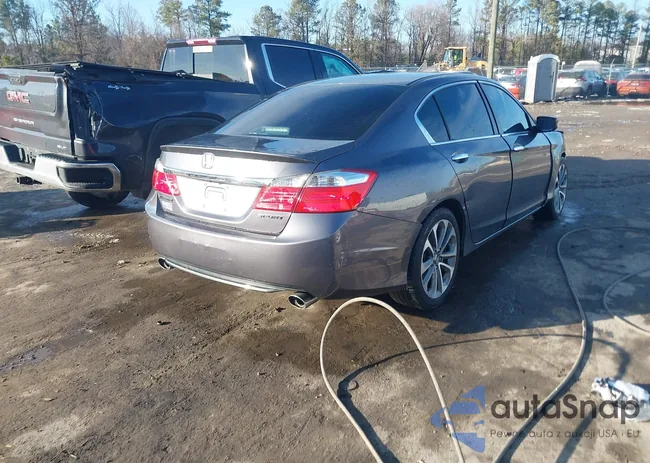 1HGCR2F58EA210141: 44439957