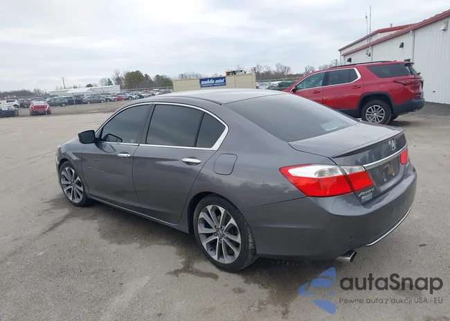 1HGCR2F58EA210141: 44439957