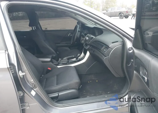 1HGCR2F58EA210141: 44439957