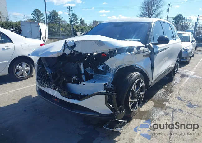 5LMPJ8JAXSJ903022: 44440040