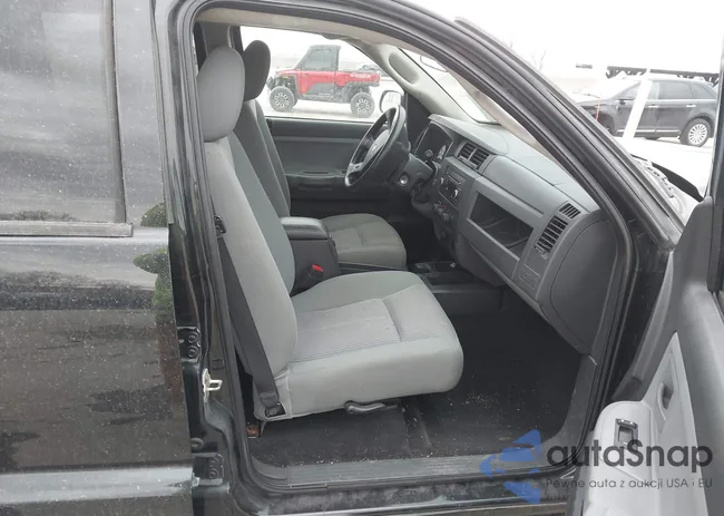 1D7RW3GKXBS537115: 44440051