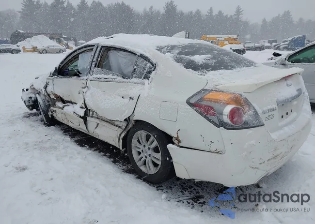 1N4AL2AP4AN443829: 44440063