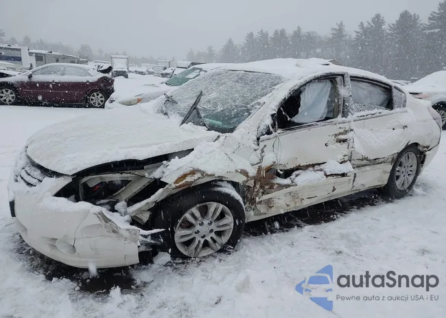 1N4AL2AP4AN443829: 44440063